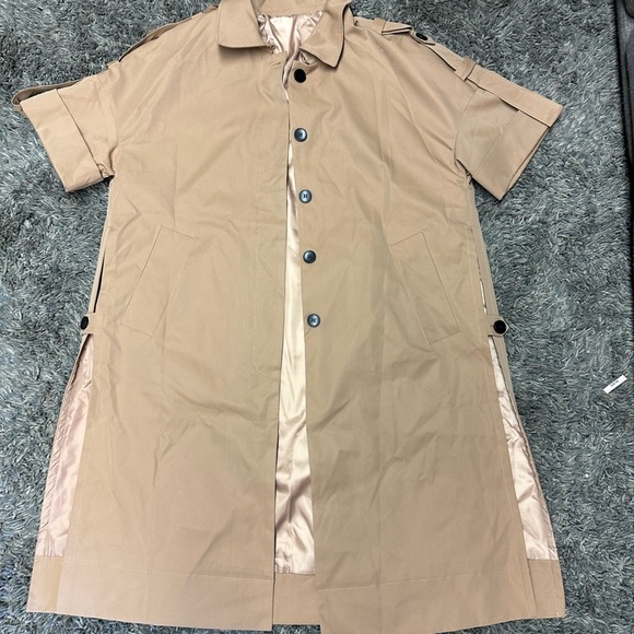 Tan Women's Trench Coat.     <<<<49>>>> - Picture 3 of 8